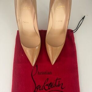 Christian Louboutin So Kate Nude 120 EU 36.5